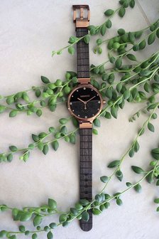 WeWood Brigitte Rose Black